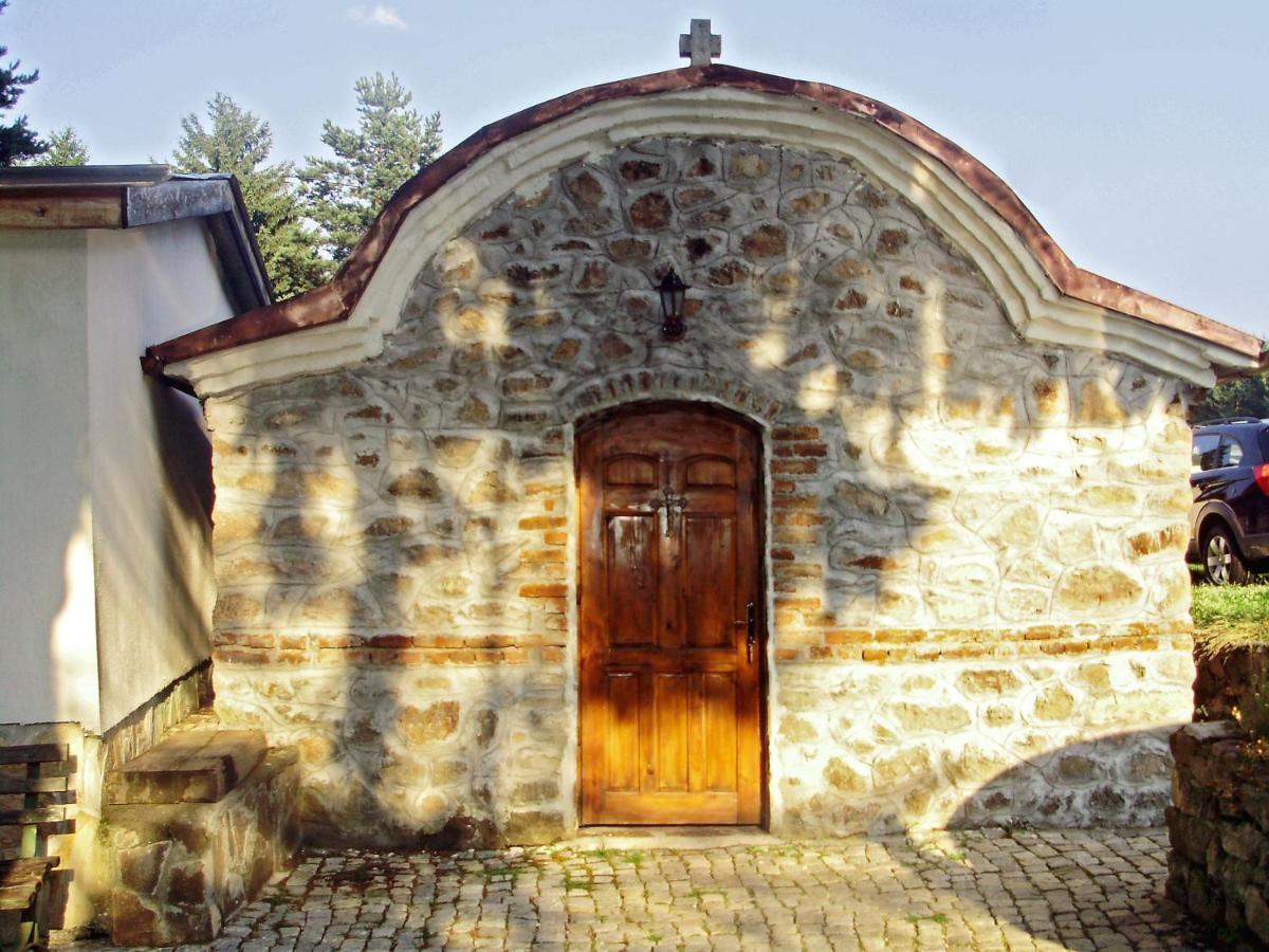 Ваканционно Селище Ива Sarnitsa Extérieur photo