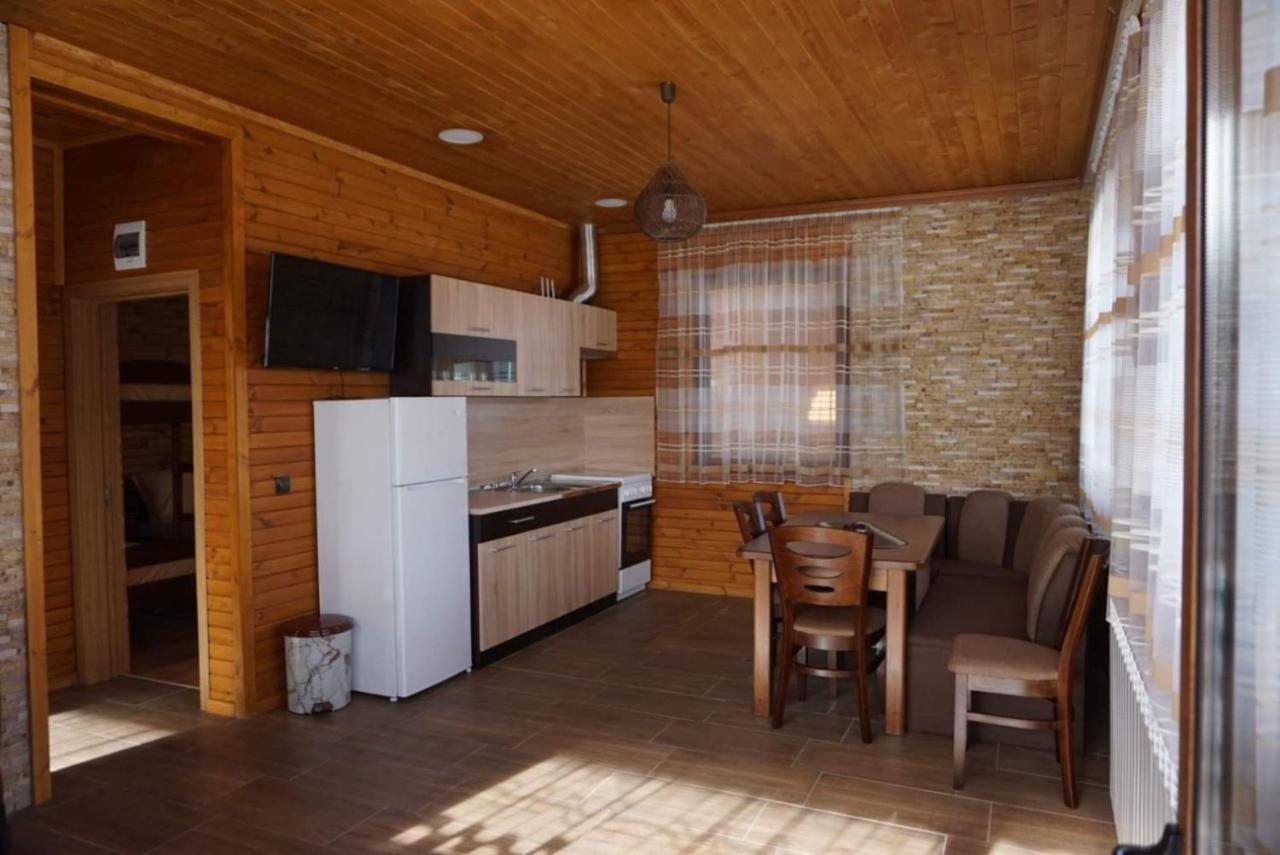 Ваканционно Селище Ива Sarnitsa Extérieur photo